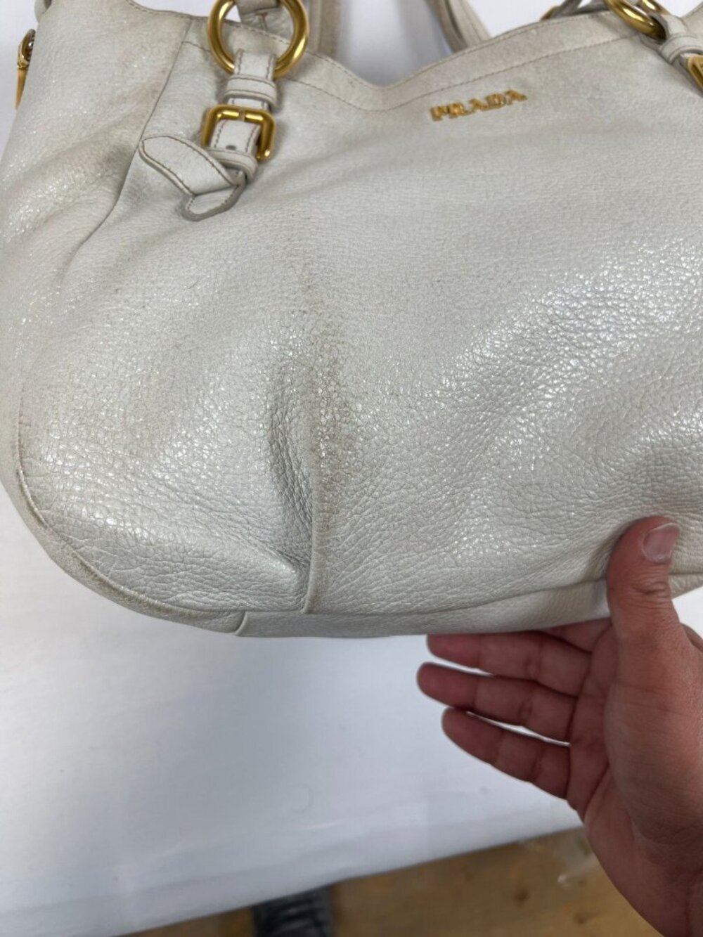 Prada Women White Vitello Daino Pebbled Leather Tote Bag Gold Hardware Large - Picture 3 of 16